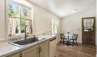 17265 Canvasback Dr, Bend, OR 97707