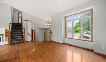 10664 58th St NE, Albertville, MN 55301