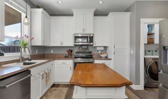 9824 Elk St, Aumsville, OR 97325