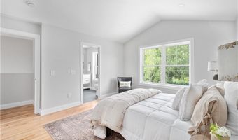 248 Point Ave, Warwick, RI 02889