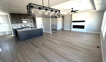 1159 OAKRIDGE N 107, Centerville, UT 84014