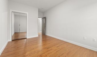 41 E 16TH St 2, Bayonne, NJ 07002