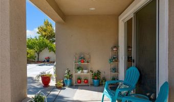 11061 Waterwood St, Apple Valley, CA 92308