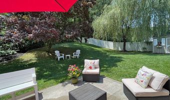 162 Ivy Hill Dr, Aberdeen, NJ 07747