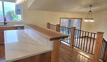 6894 Wild Rose Ln, Bonners Ferry, ID 83805
