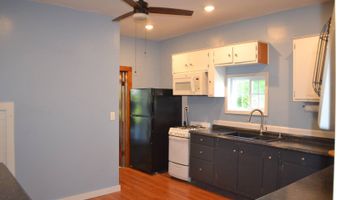 360 S Second St, Albion, IL 62806