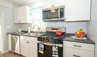 49 Lorain St, Angola, NY 14006