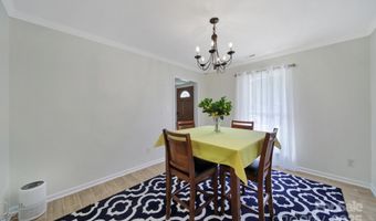11818 Larkridge Ct, Charlotte, NC 28226