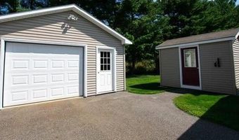 19 E St, Bangor, ME 04401