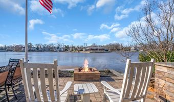 3 Sunset Dr, Asbury Park, NJ 07712