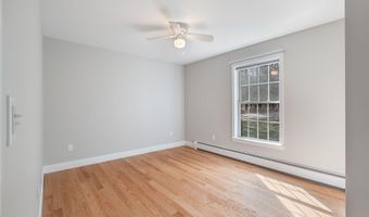 4 Highview Ter, Belfast, ME 04915