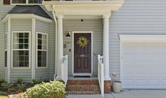 1007 Copper Ridge Ct, Apex, NC 27502