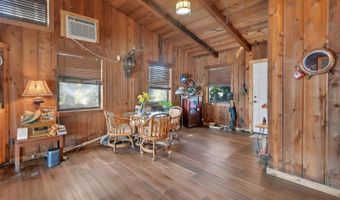 55512 FRONT St, Astor, FL 32102