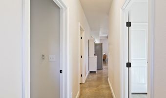 1609 W Uvalde, Alpine, TX 79830