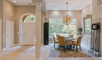 2816 Remington Pt, Aurora, OH 44202