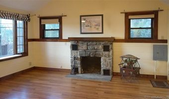 251 Candlewood Lake Rd A, Brookfield, CT 06804