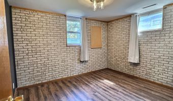 1111 Kingsbury St, Belle Fourche, SD 57717