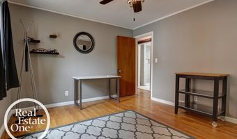 15560 Mclain Ave, Allen Park, MI 48101