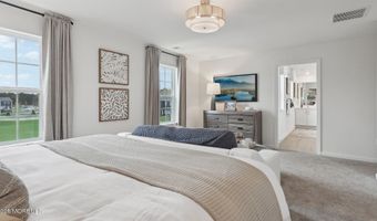 6 Dahlia Ct, Bayville, NJ 08721