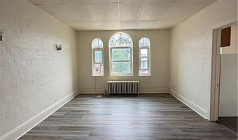 222 S 15th St 10, Allentown, PA 18102