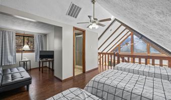 673 KILLMON Rd, Basye, VA 22810