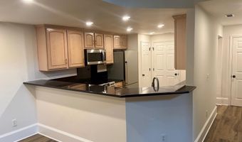 803 LATCHMERE Ct 104, Annapolis, MD 21401
