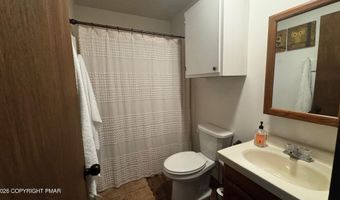 33 Eliot Ln, Albrightsville, PA 18210