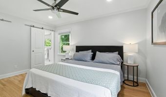 184 Cold Creek Dr, Alpharetta, GA 30009