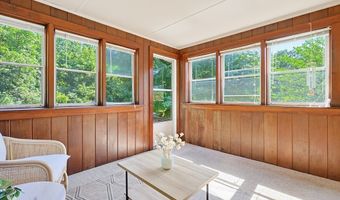 5 Nelson St, Attleboro, MA 02703