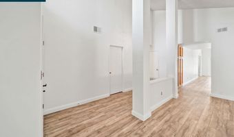 2817 Mayflower Dr, Antioch, CA 94531