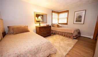 15 South Ln, Angola, NY 14006