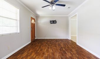 203 Magnolia Dr, Adel, GA 31620