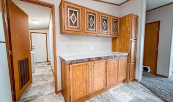 5105 Redcoat Loop, Bismarck, ND 58503