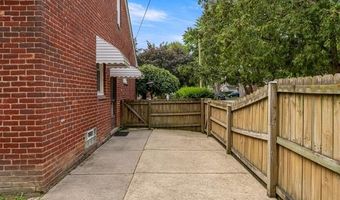 14918 Angelique Ave, Allen Park, MI 48101