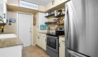 1307 W Palm Dr, Aransas Pass, TX 78336