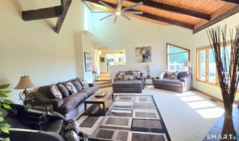 14 Vermillion Dr, Avon, CT 06001