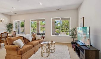2532 Douglaston Gln, Escondido, CA 92026