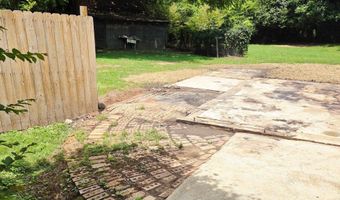 601 E GLADE Rd, Anniston, AL 36206