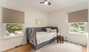 215 S Broadway, Beverly Shores, IN 46301