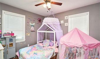 1884 Malasia Rd, Akron, OH 44305