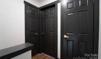3150 Driftwood Dr B, Charlotte, NC 28205