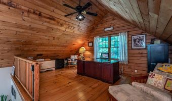 24 Old 40 Acre Mountain Rd, Danbury, CT 06811
