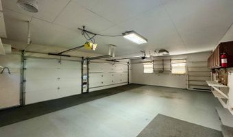1005 3rd St, Britton, SD 57430
