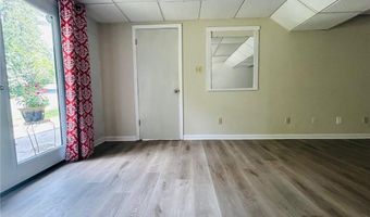 231 Lake Forest Dr, Acworth, GA 30102
