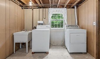 1 Bridle Path Rd, Andover, MA 01810