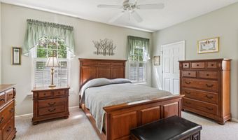 18 Osprey Pl, Barnegat, NJ 08005