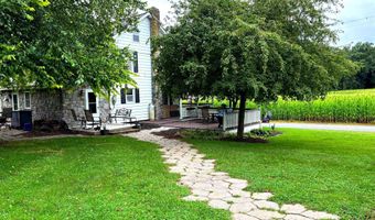 290 WOODS Rd, Abbottstown, PA 17301