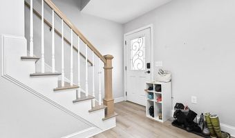 54 Raymond St, East Providence, RI 02914