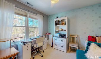 1 Lawrence Ave 1, Danbury, CT 06810
