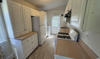 208 Shore Blvd, Bayville, NJ 08721